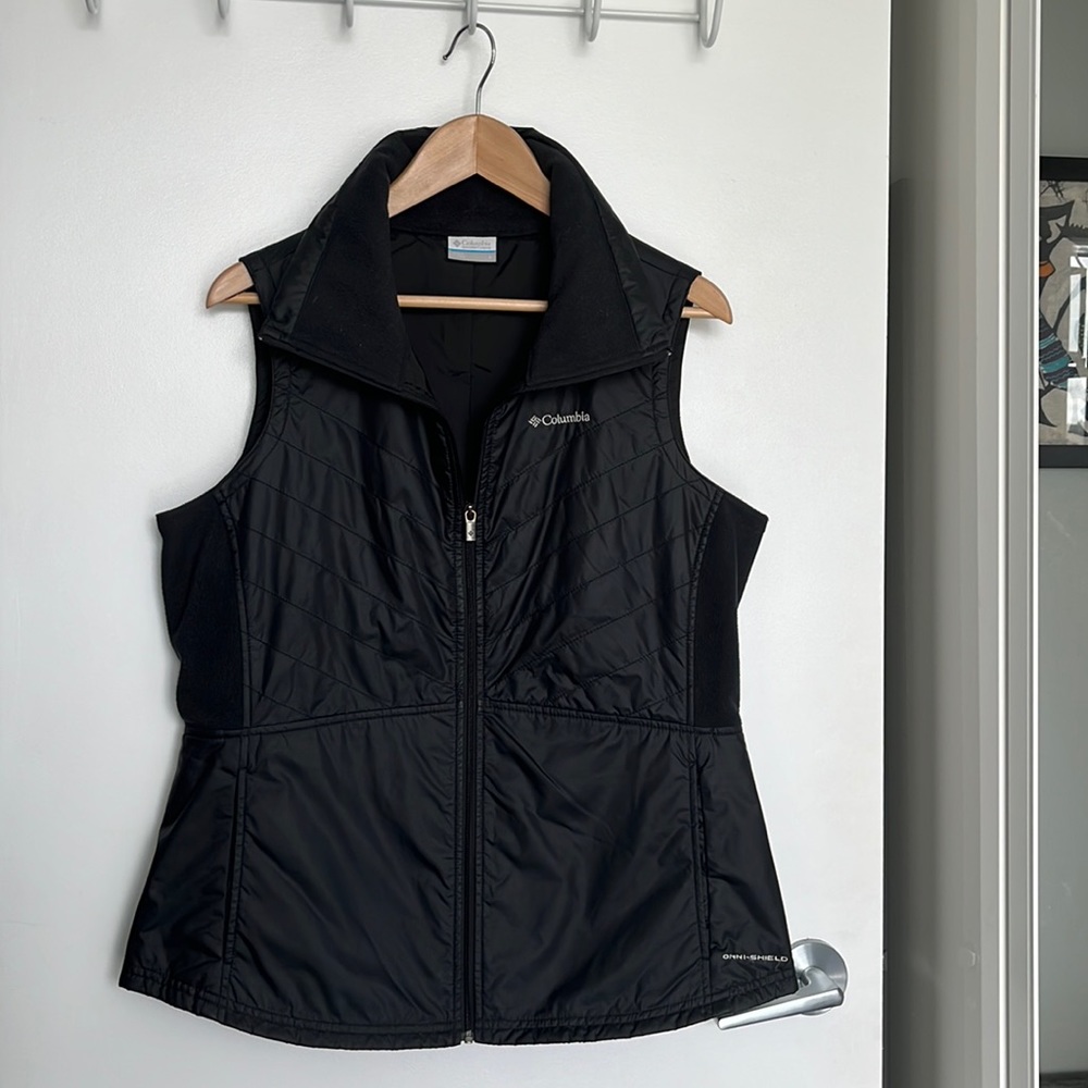 Columbia lightweight vest